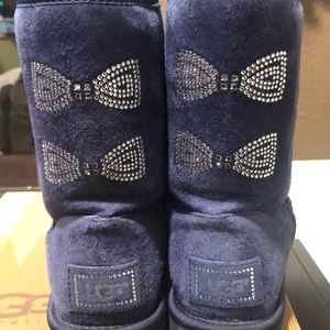 UGG Australia Classic Short Crystal Bow Boot